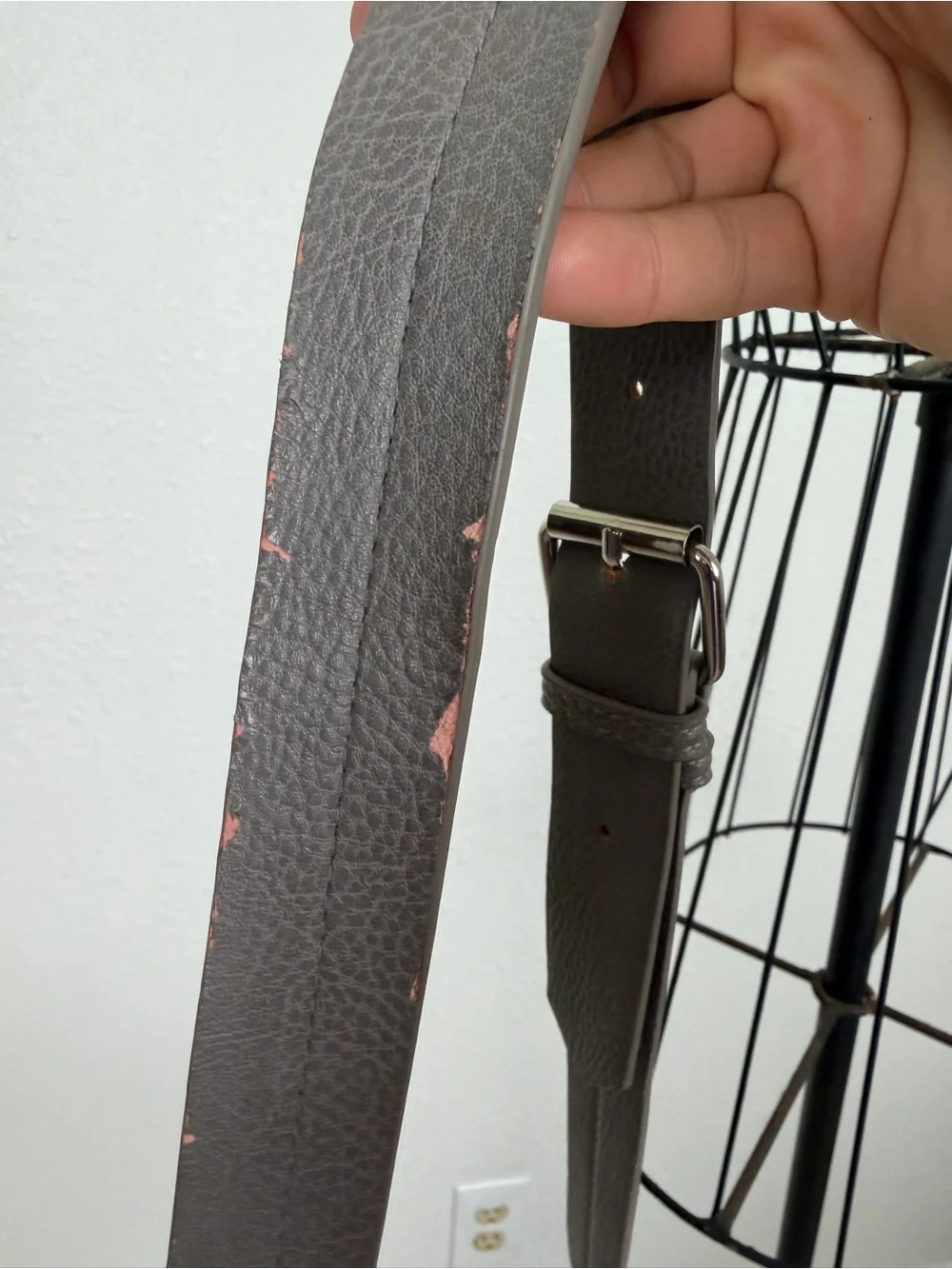 MANAOLA Hawaii Puaniu Crossbody Bag Nihu Ku